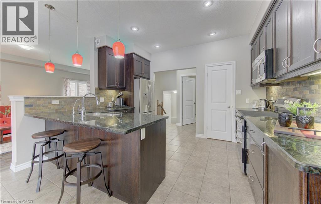 64 WALTER PERRY Place, New Hamburg, Ontario, N3A0B4 — Photo 13