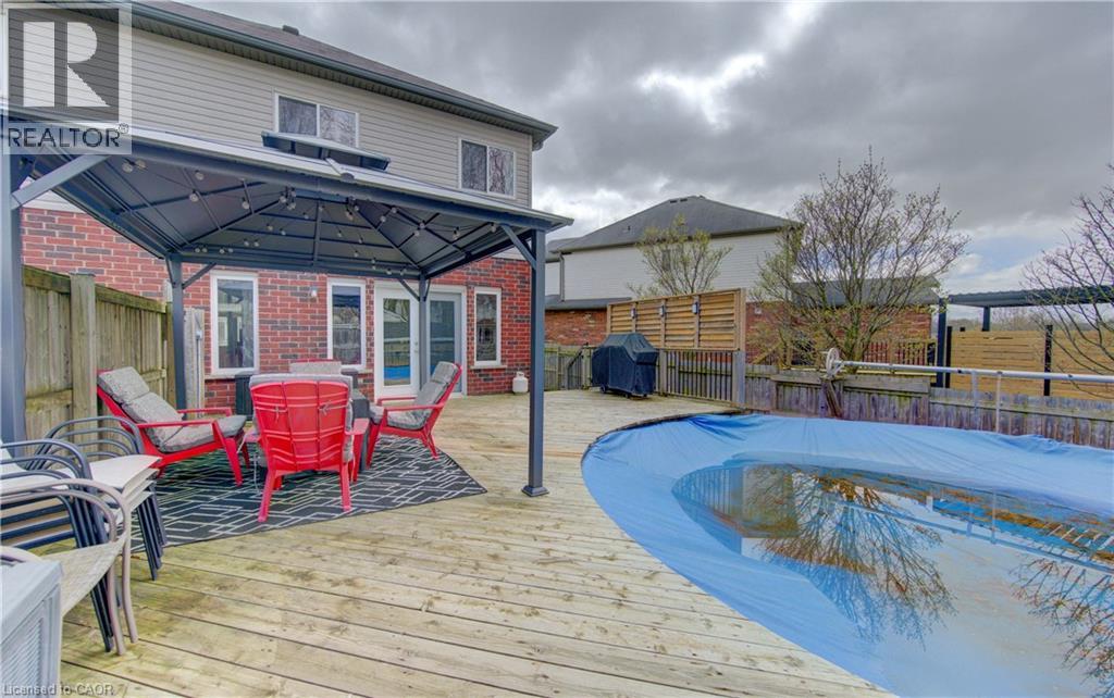 64 WALTER PERRY Place, New Hamburg, Ontario, N3A0B4 — Photo 35
