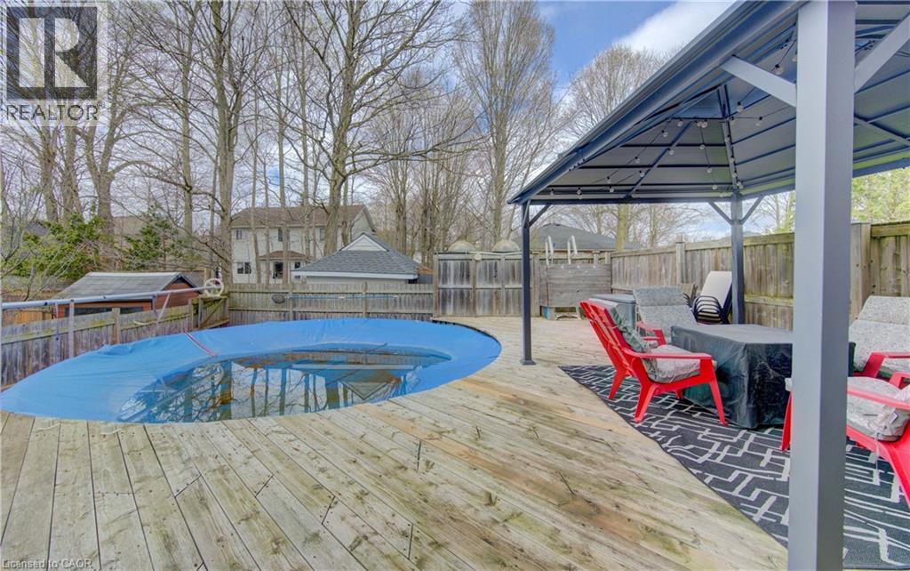 64 WALTER PERRY Place, New Hamburg, Ontario, N3A0B4 — Photo 36