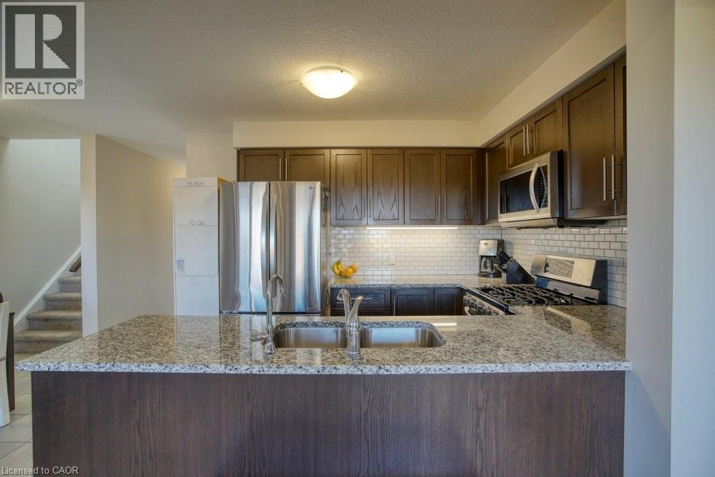 80 MIRANDA Path, Elmira, Ontario, N3B1N3 — Photo 12