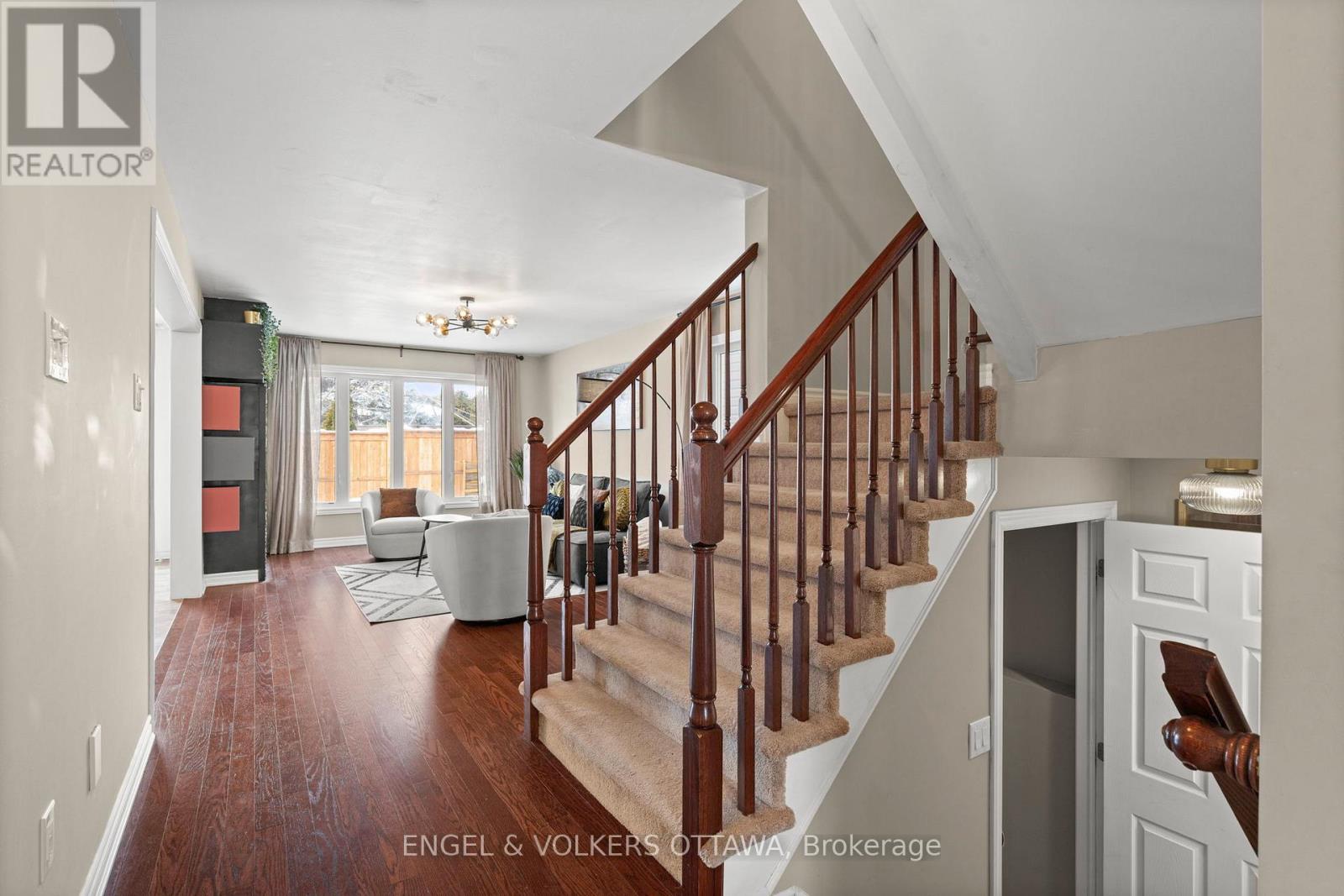 166 LILY POND STREET, Ottawa, Ontario, K2M0J5 — Photo 4