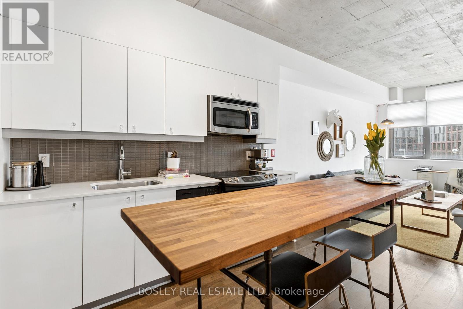 206 - 90 TRINITY STREET, Toronto (Moss Park), Ontario, M5A0E4 — Photo 4