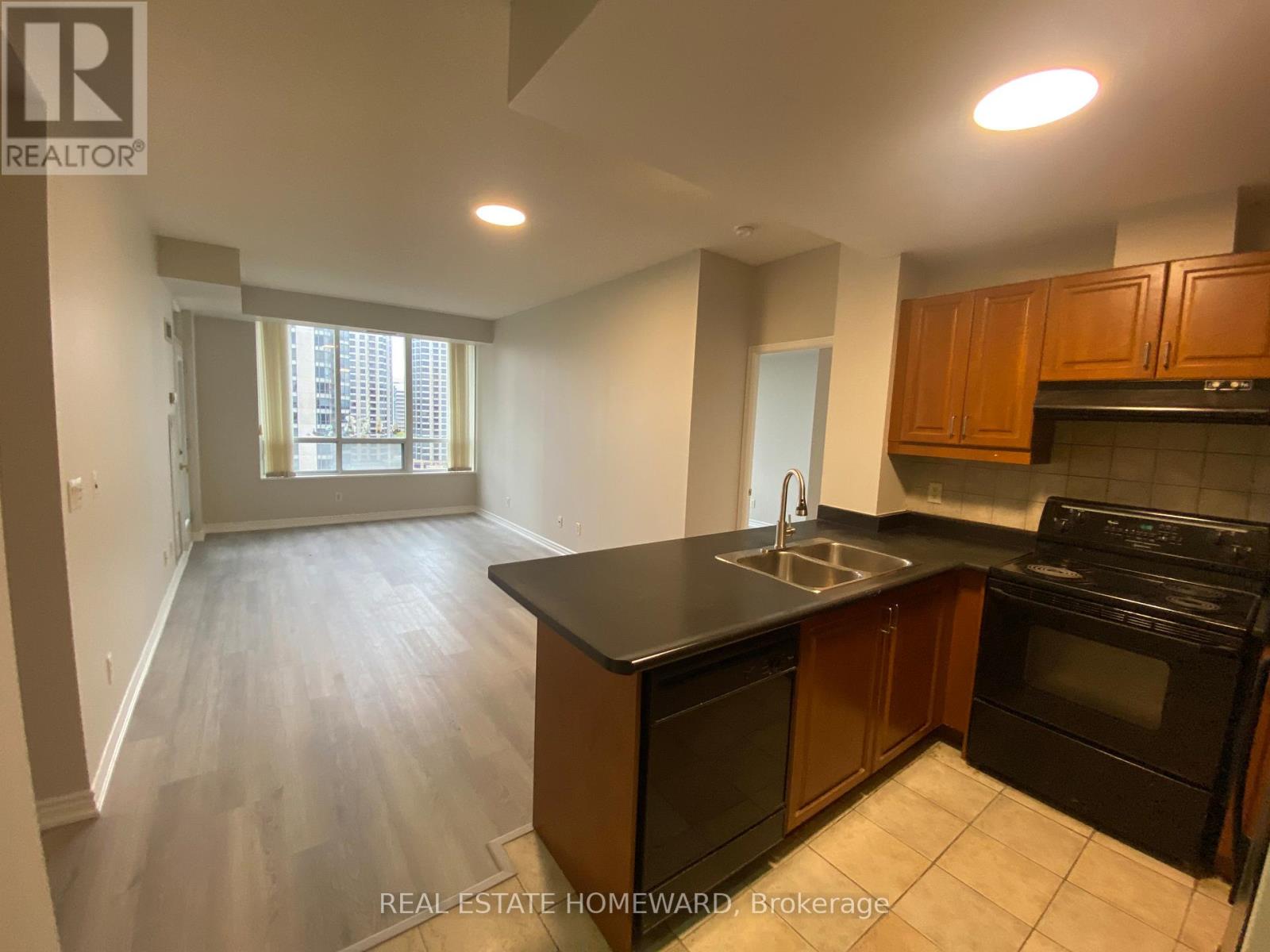 1005 - 28 BYNG AVENUE, Toronto (Willowdale East), Ontario, M2N7H4 — Photo 11