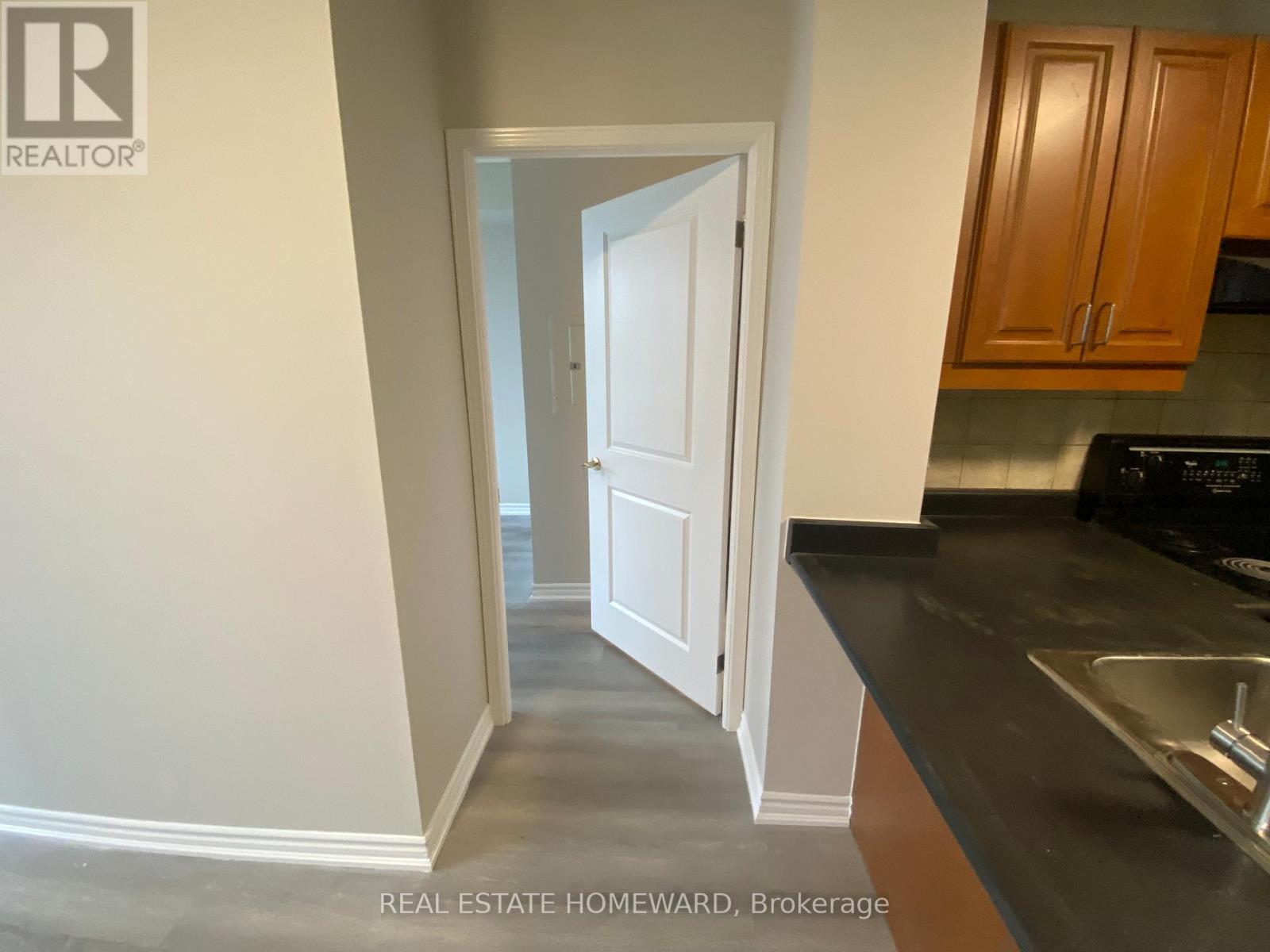 1005 - 28 BYNG AVENUE, Toronto (Willowdale East), Ontario, M2N7H4 — Photo 12