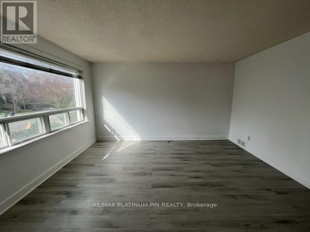 194 FLORENCE AVENUE, Toronto (Lansing-Westgate), Ontario, M2N1G4 — Photo 2