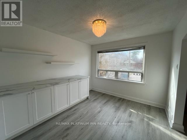 194 FLORENCE AVENUE, Toronto (Lansing-Westgate), Ontario, M2N1G4 — Photo 3