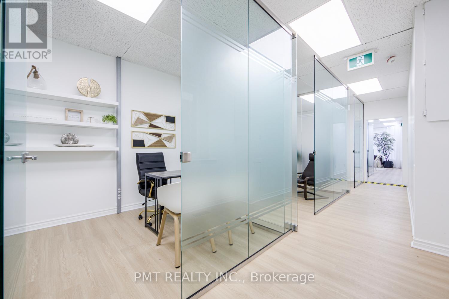 1092 BATHURST STREET, Toronto (Annex), Ontario, M5R3G9 — Photo 14