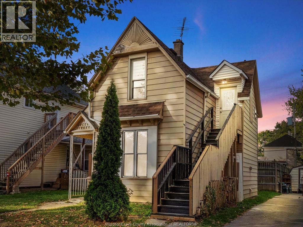 253 CURRY AVENUE, Windsor, Ontario, N9B2B4 — Photo 2