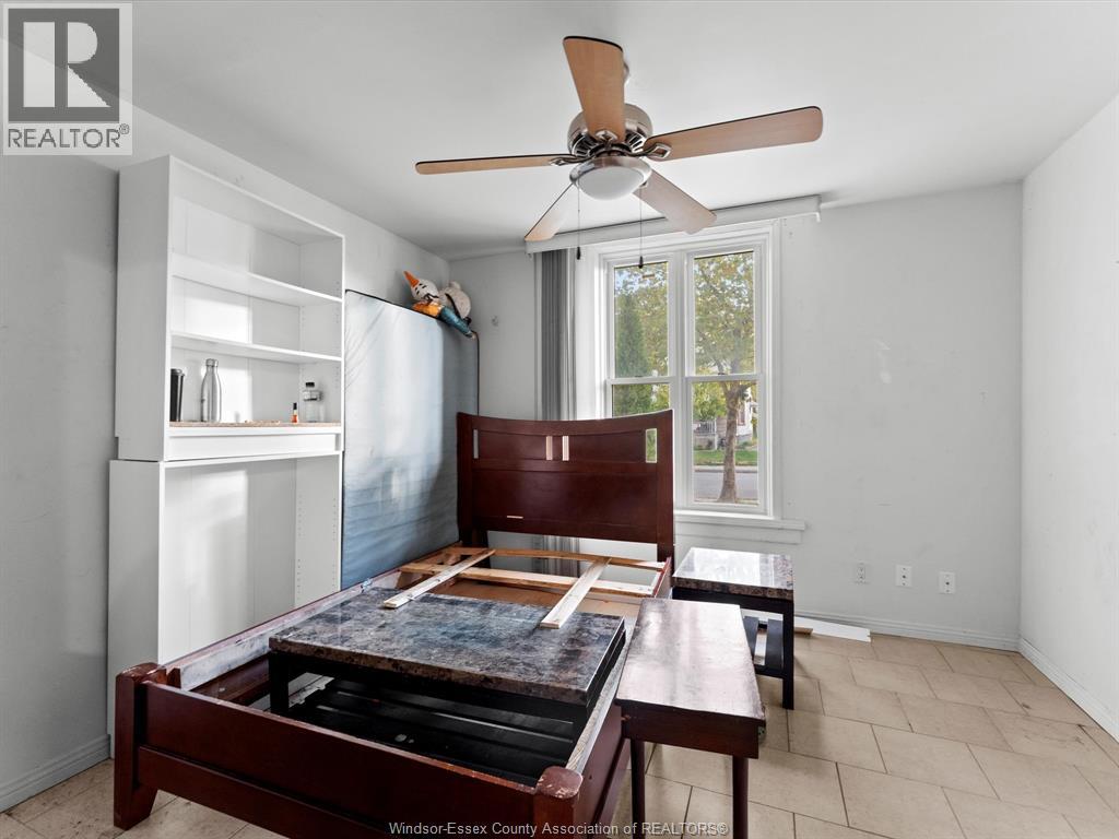 253 CURRY AVENUE, Windsor, Ontario, N9B2B4 — Photo 21