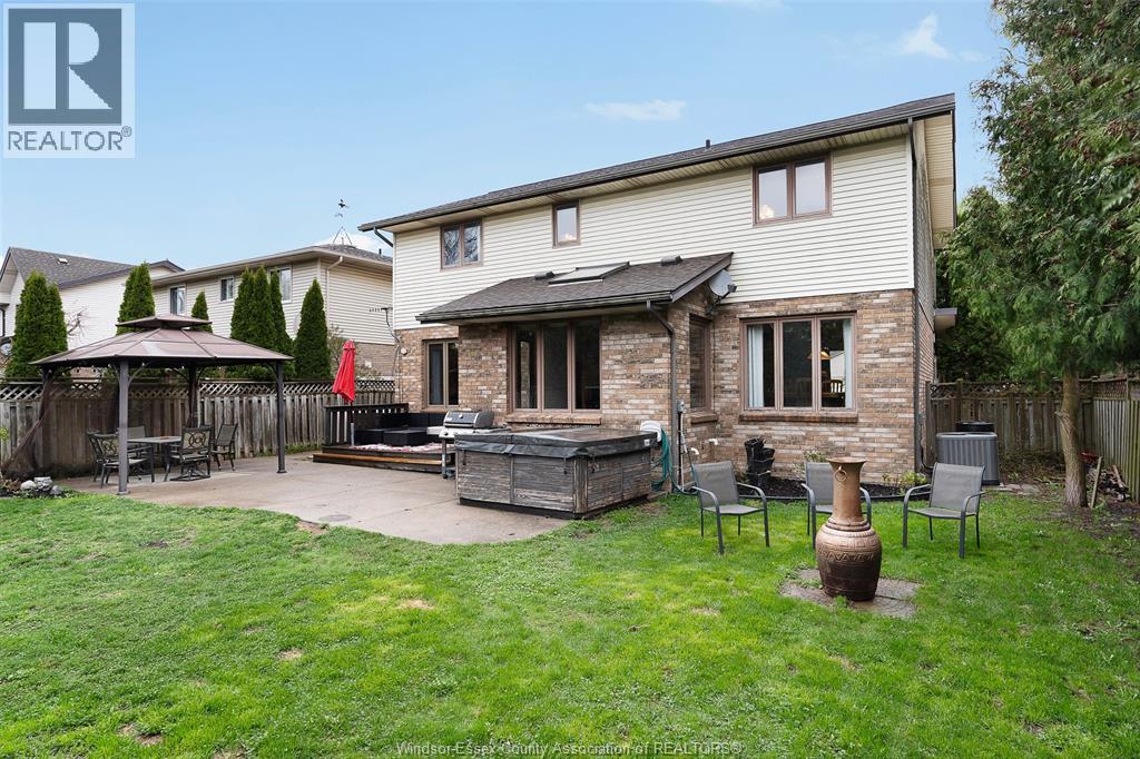 451 GAUTHIER DRIVE, Tecumseh, Ontario, N8N2E3 — Photo 8