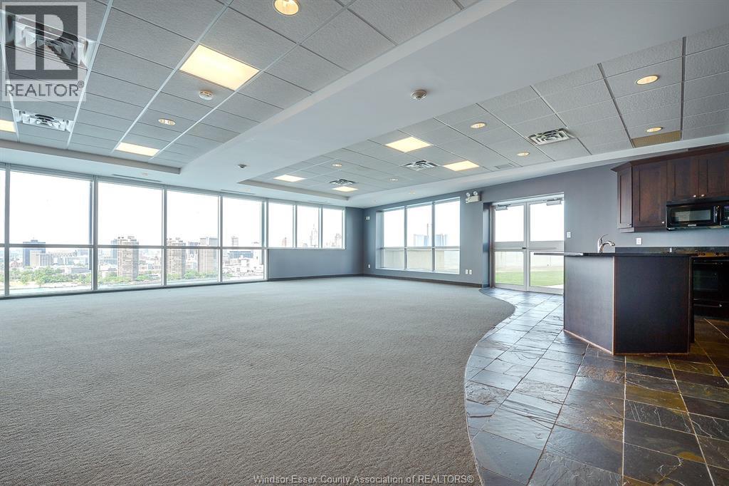 1225 RIVERSIDE Unit# 101, Windsor, Ontario, N9A0A2 — Photo 41