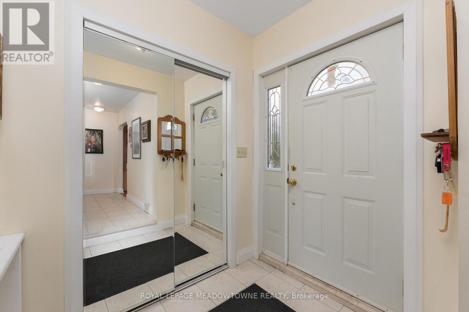 208 MARTIN STREET, King (King City), Ontario, L7B1J5 — Photo 10