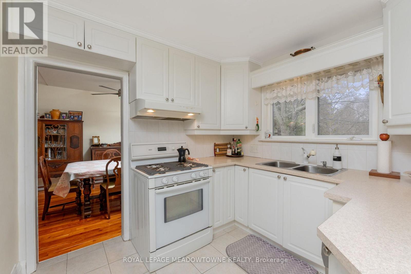 208 MARTIN STREET, King (King City), Ontario, L7B1J5 — Photo 16