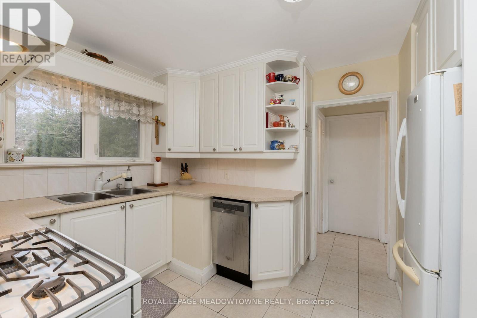 208 MARTIN STREET, King (King City), Ontario, L7B1J5 — Photo 17