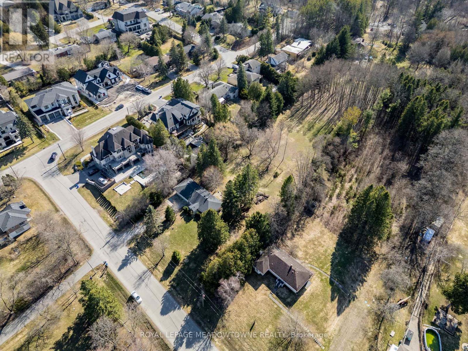 208 MARTIN STREET, King (King City), Ontario, L7B1J5 — Photo 6