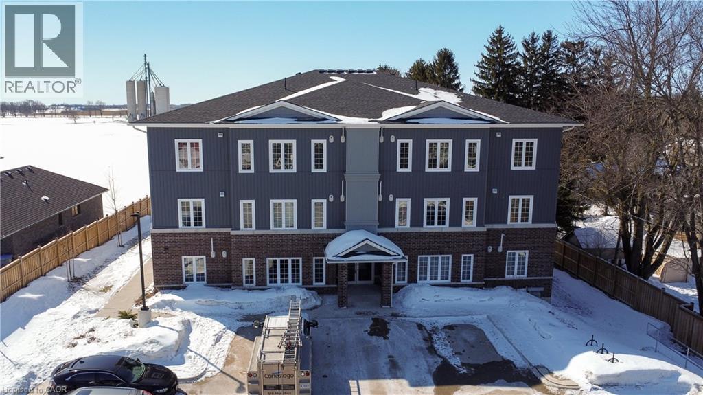 25 MURRAY Court Unit# 1, Milverton, Ontario, N0K1M0 — Photo 2