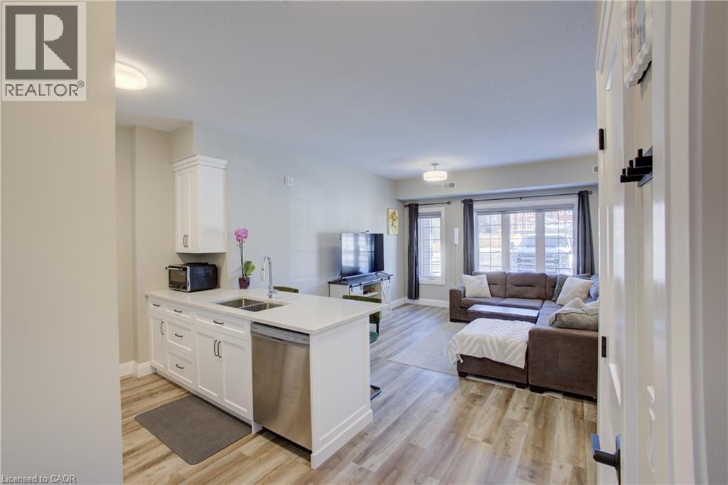 25 MURRAY Court Unit# 1, Milverton, Ontario, N0K1M0 — Photo 5