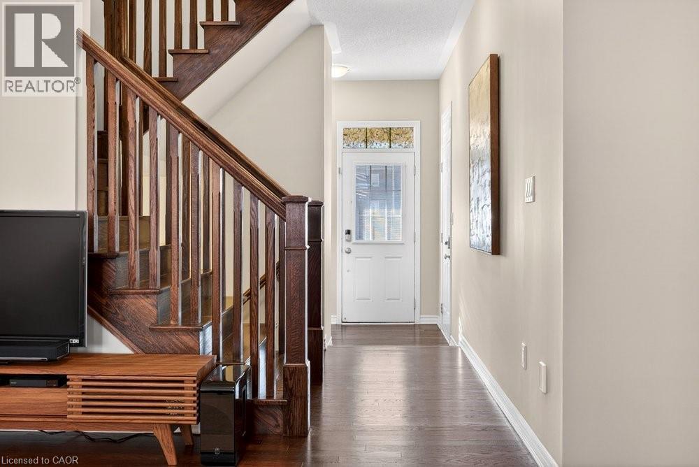 446 GREY Landing, Milton, Ontario, L9E0B3 — Photo 6