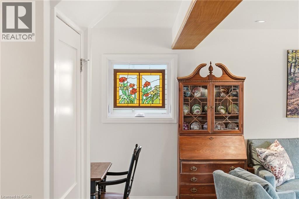 7 CENTRAL PARK Avenue, Dundas, Ontario, L9H2M5 — Photo 11