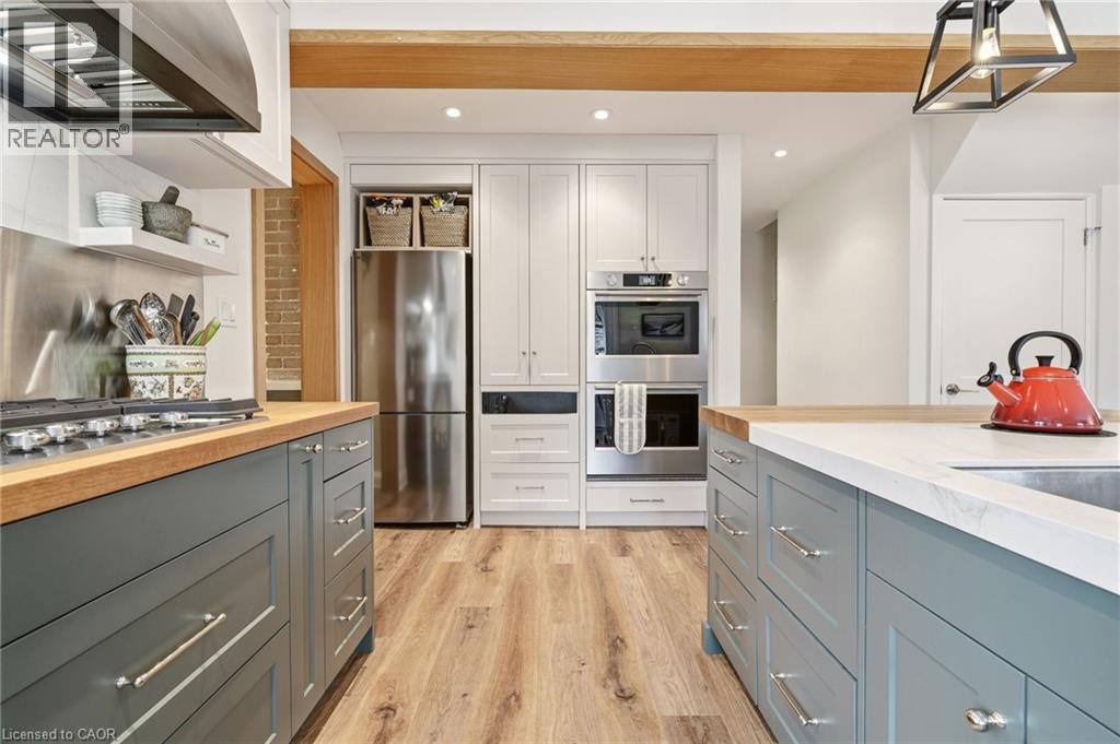 7 CENTRAL PARK Avenue, Dundas, Ontario, L9H2M5 — Photo 15