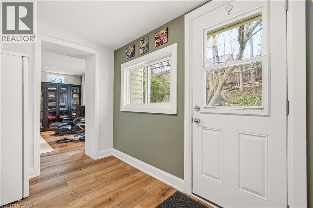 7 CENTRAL PARK Avenue, Dundas, Ontario, L9H2M5 — Photo 31