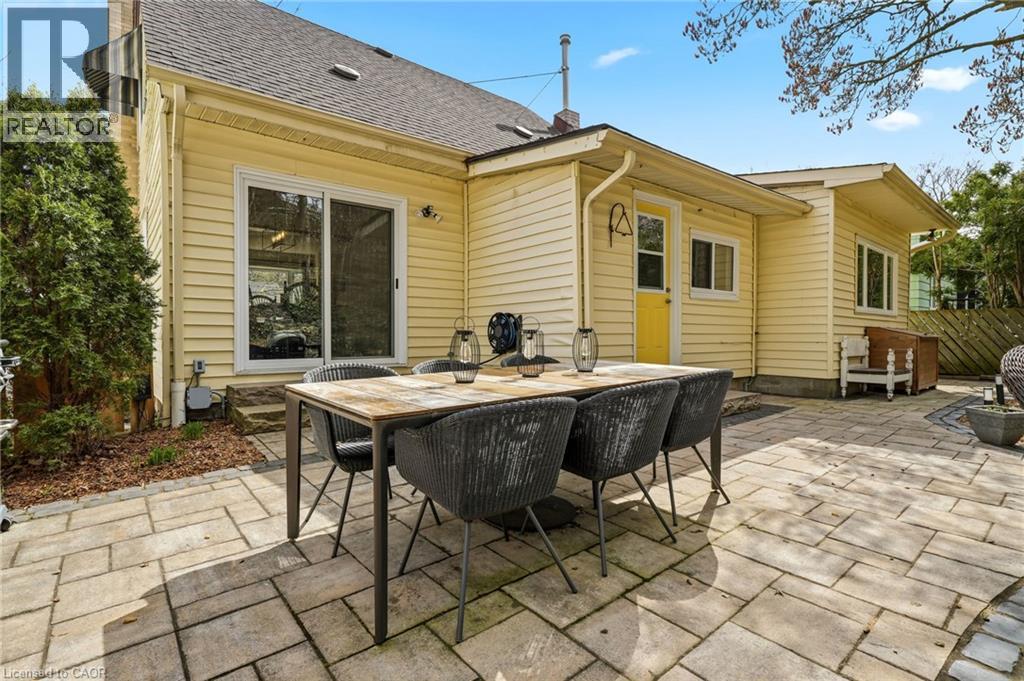 7 CENTRAL PARK Avenue, Dundas, Ontario, L9H2M5 — Photo 47