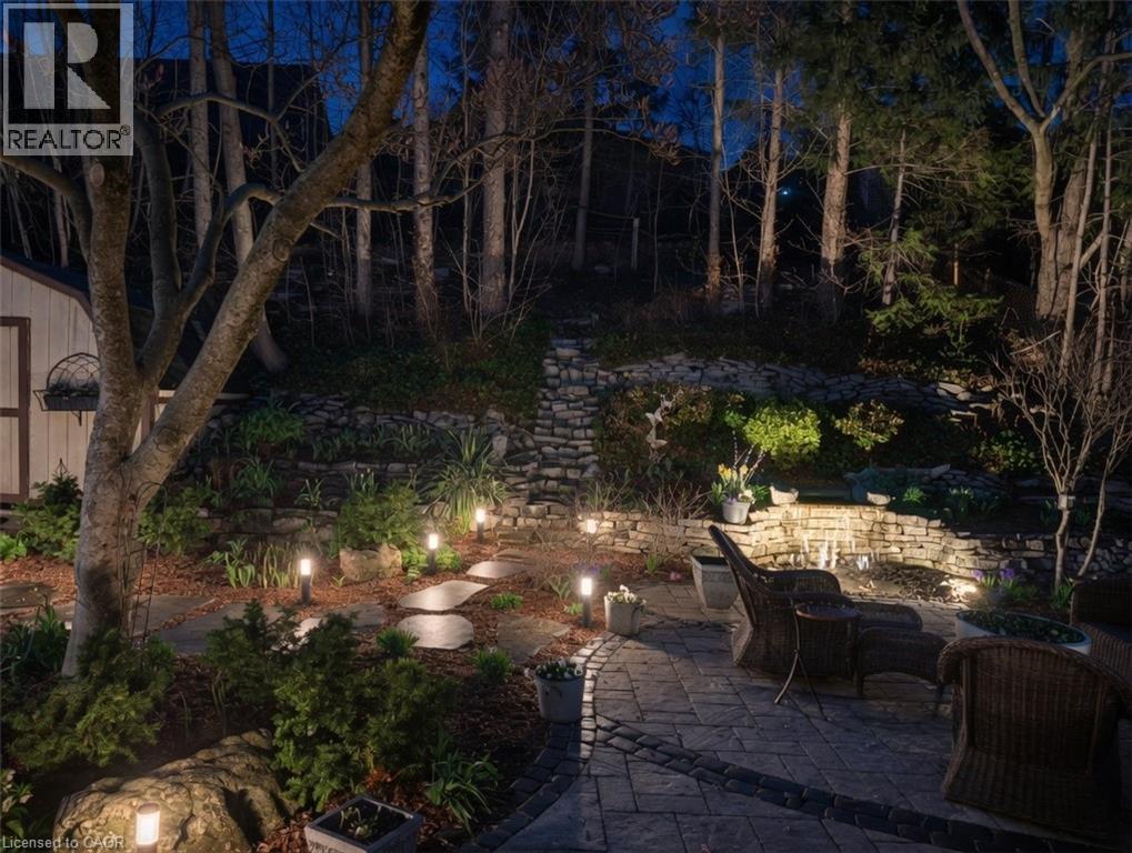 7 CENTRAL PARK Avenue, Dundas, Ontario, L9H2M5 — Photo 49