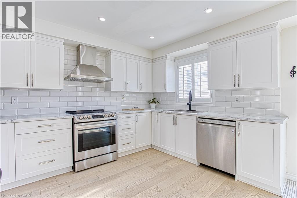 32 HUDSON Drive, Cayuga, Ontario, N0A1E0 — Photo 4