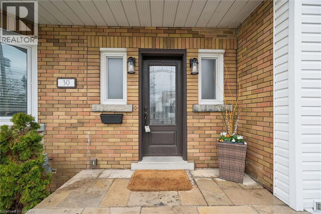 30 SHELDON Avenue N, Kitchener, Ontario, N2H3M2 — Photo 10