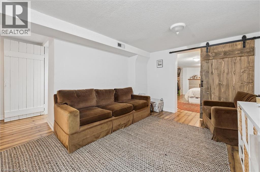 30 SHELDON Avenue N, Kitchener, Ontario, N2H3M2 — Photo 35