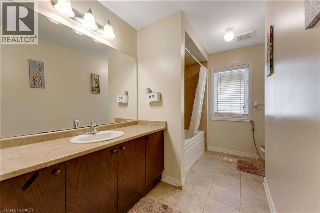 667 LINDEN Drive, Cambridge, Ontario, N3H0B6 — Photo 28