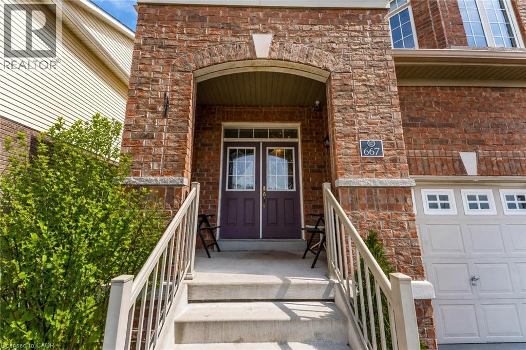 667 LINDEN Drive, Cambridge, Ontario, N3H0B6 — Photo 3