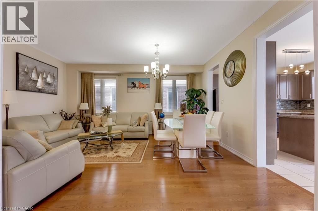 667 LINDEN Drive, Cambridge, Ontario, N3H0B6 — Photo 7