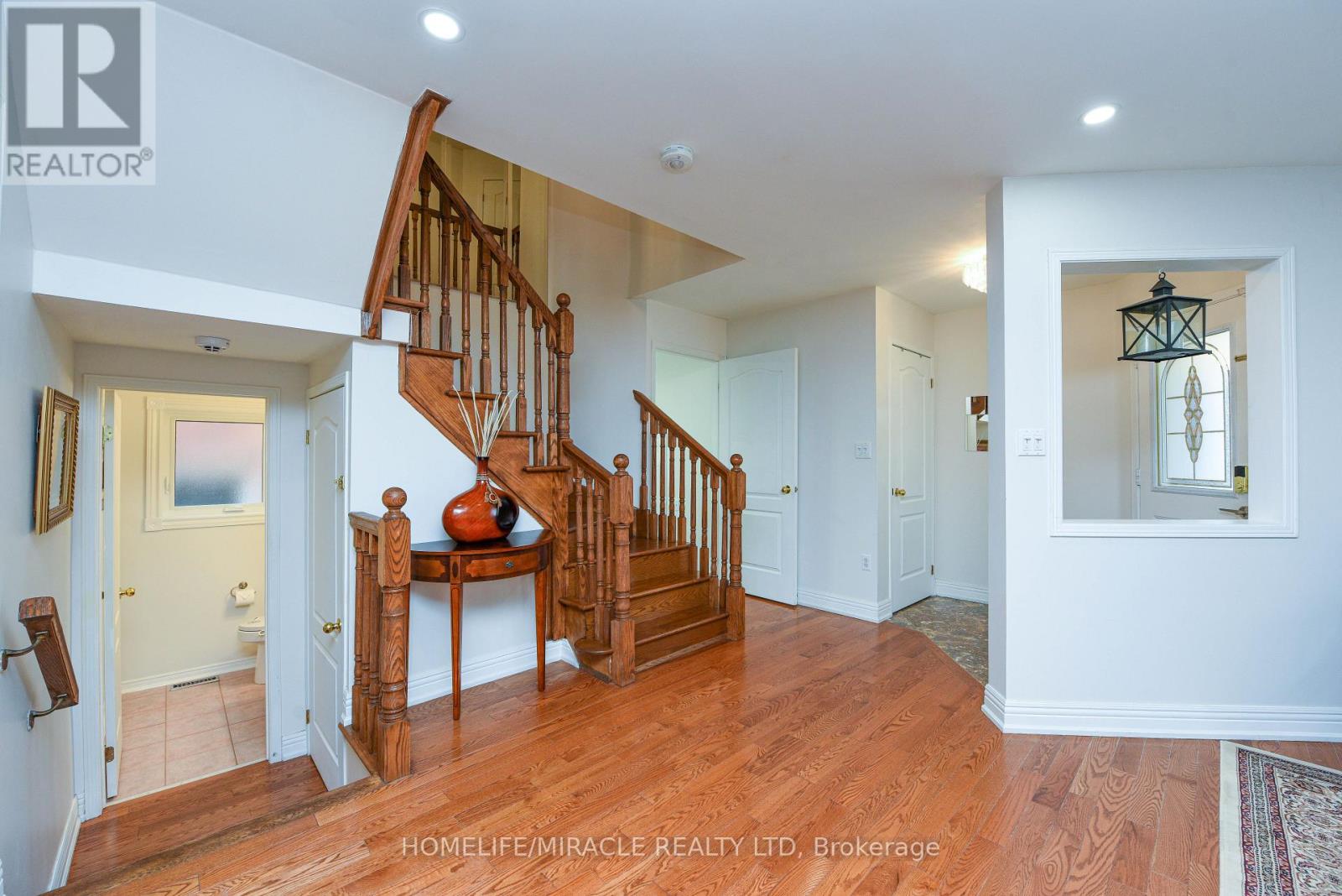 113 SECLUSION CRESCENT, Brampton (Sandringham-Wellington), Ontario, L6R1K8 — Photo 5