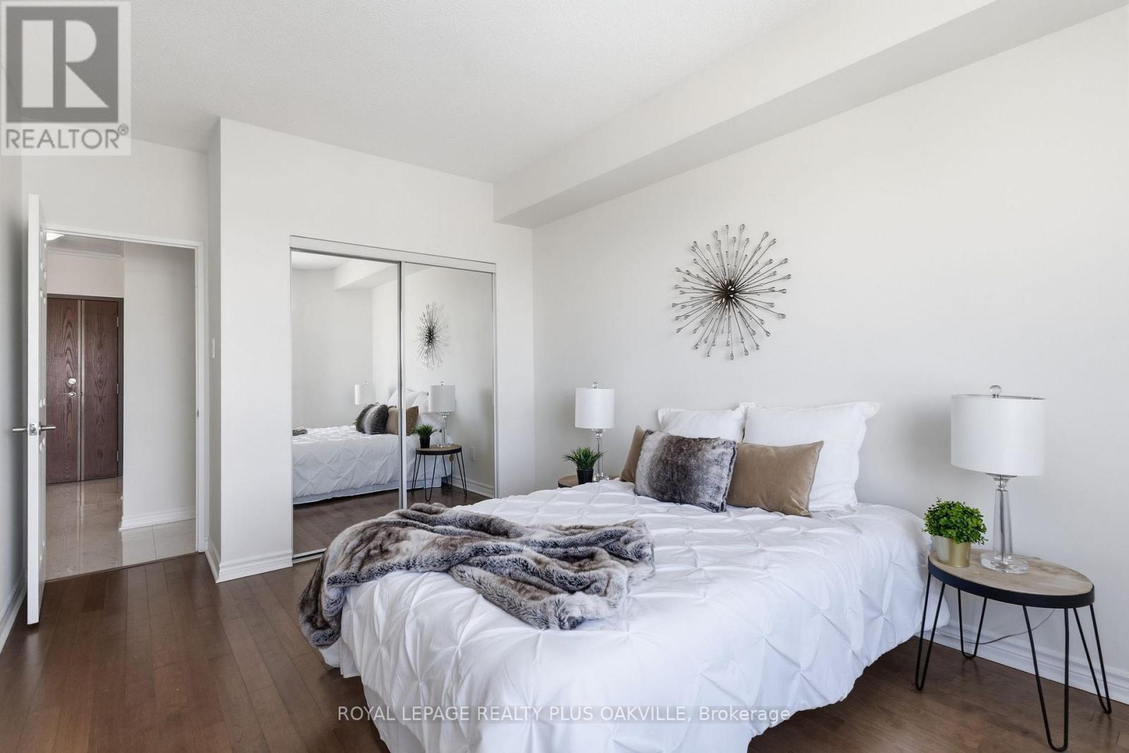 718 - 2511 LAKESHORE ROAD W, Oakville (BR Bronte), Ontario, L6L6L9 — Photo 27