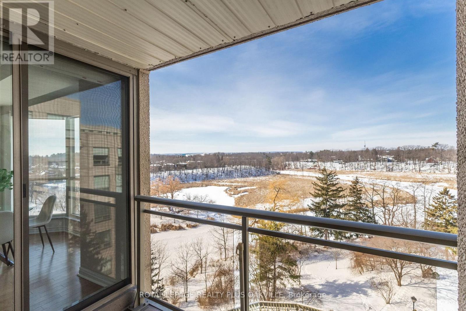 718 - 2511 LAKESHORE ROAD W, Oakville (BR Bronte), Ontario, L6L6L9 — Photo 31