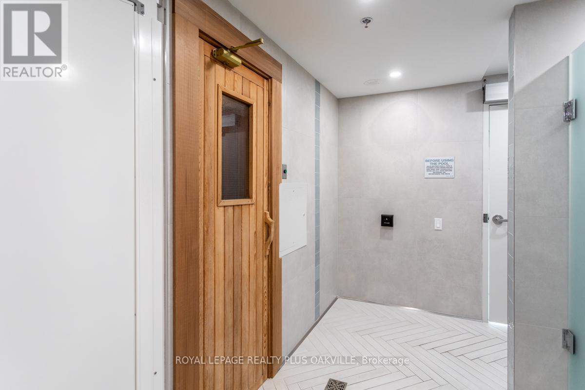 718 - 2511 LAKESHORE ROAD W, Oakville (BR Bronte), Ontario, L6L6L9 — Photo 36