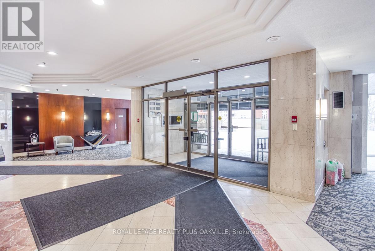 718 - 2511 LAKESHORE ROAD W, Oakville (BR Bronte), Ontario, L6L6L9 — Photo 38