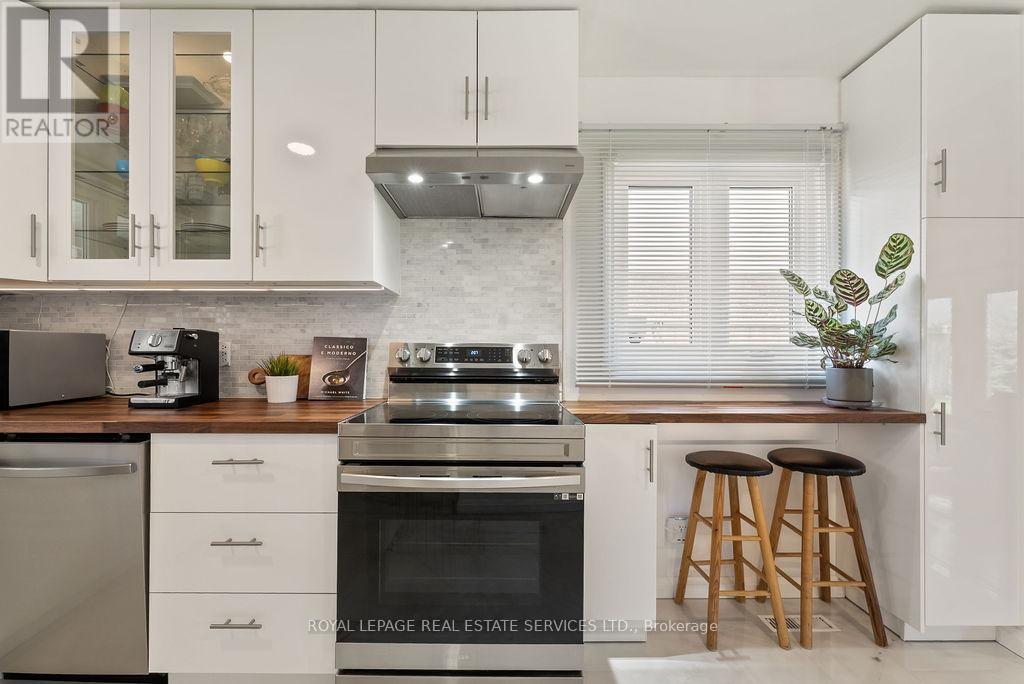 161 RIVERVIEW STREET, Oakville (BR Bronte), Ontario, L6L5S2 — Photo 10