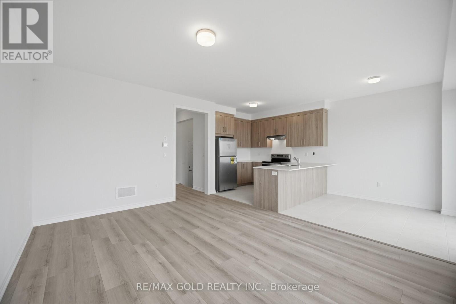 31 WATKINS ROAD, Brampton (Sandringham-Wellington North), Ontario, L6R4E3 — Photo 6