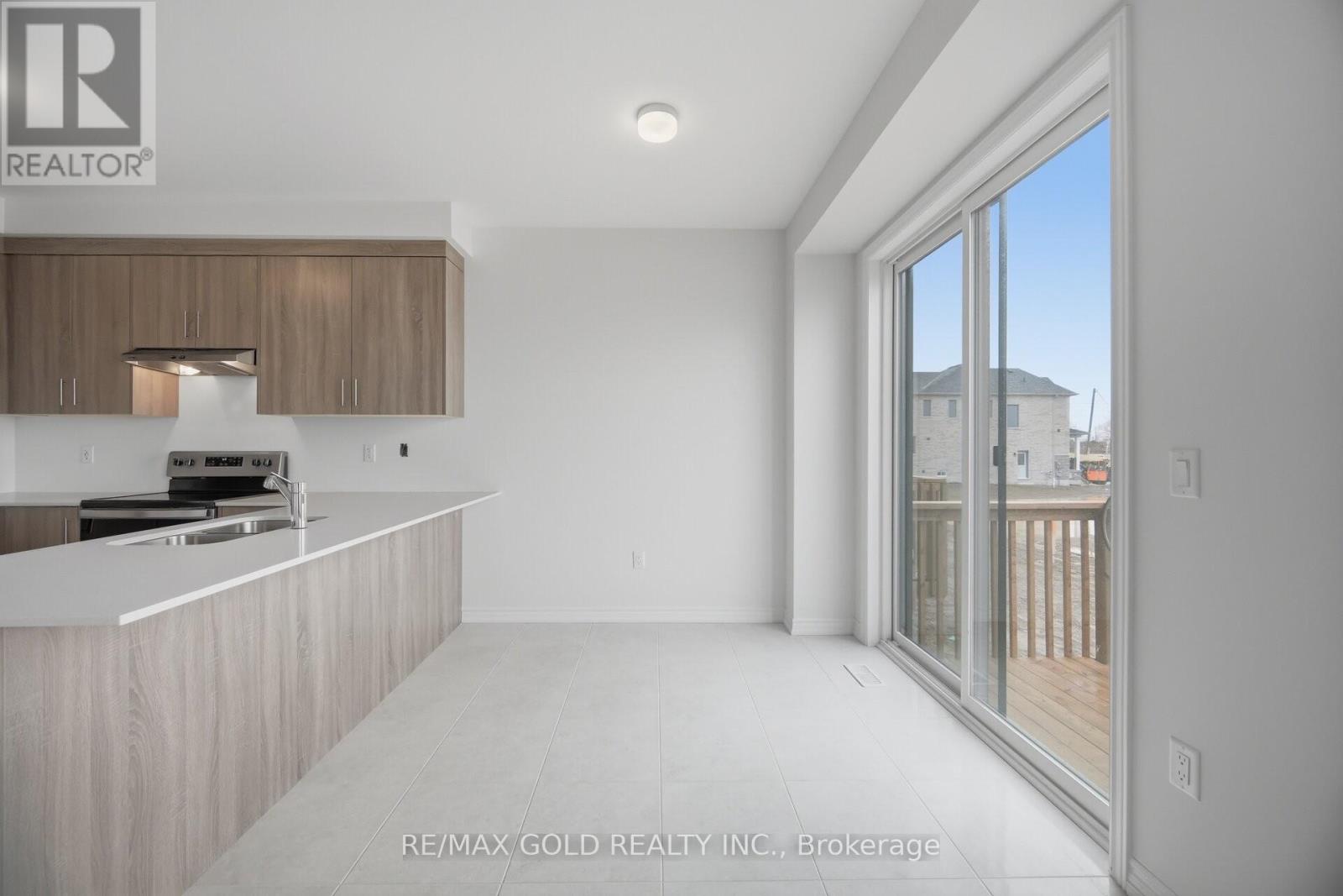 31 WATKINS ROAD, Brampton (Sandringham-Wellington North), Ontario, L6R4E3 — Photo 8