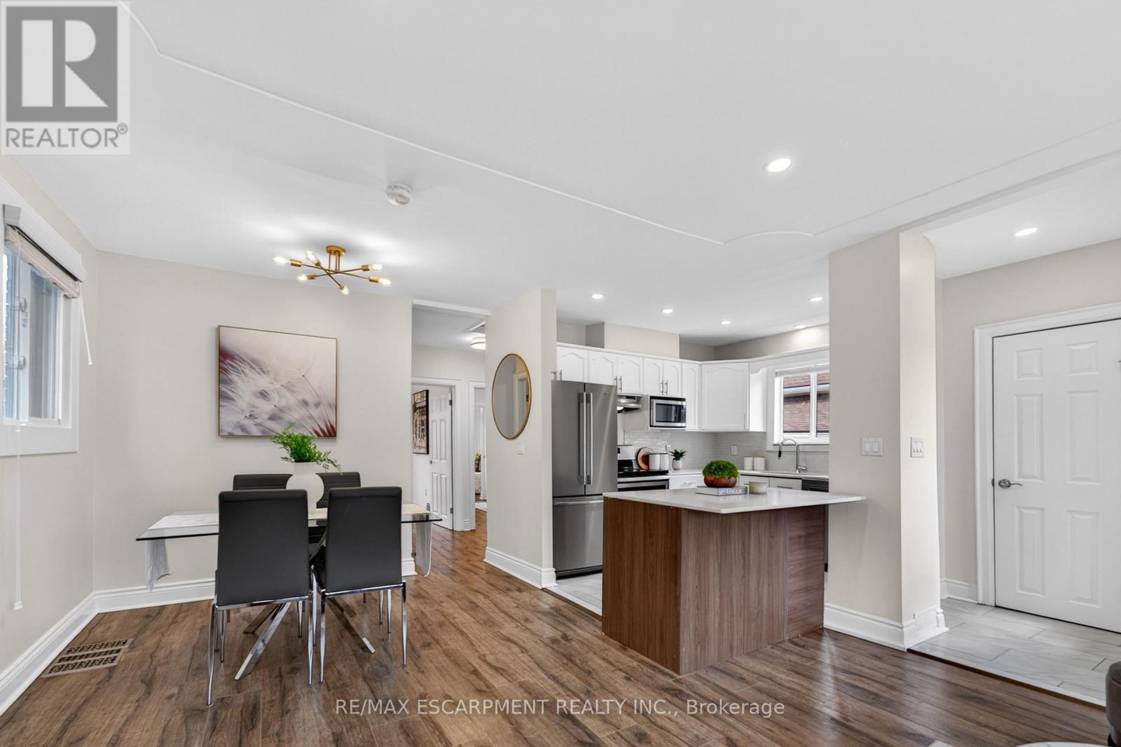 53 BRUCEDALE AVENUE E, Hamilton (Centremount), Ontario, L9A1N2 — Photo 10