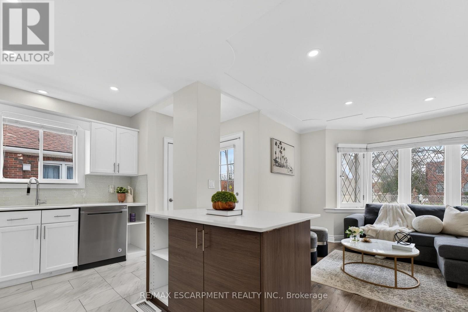 53 BRUCEDALE AVENUE E, Hamilton (Centremount), Ontario, L9A1N2 — Photo 13