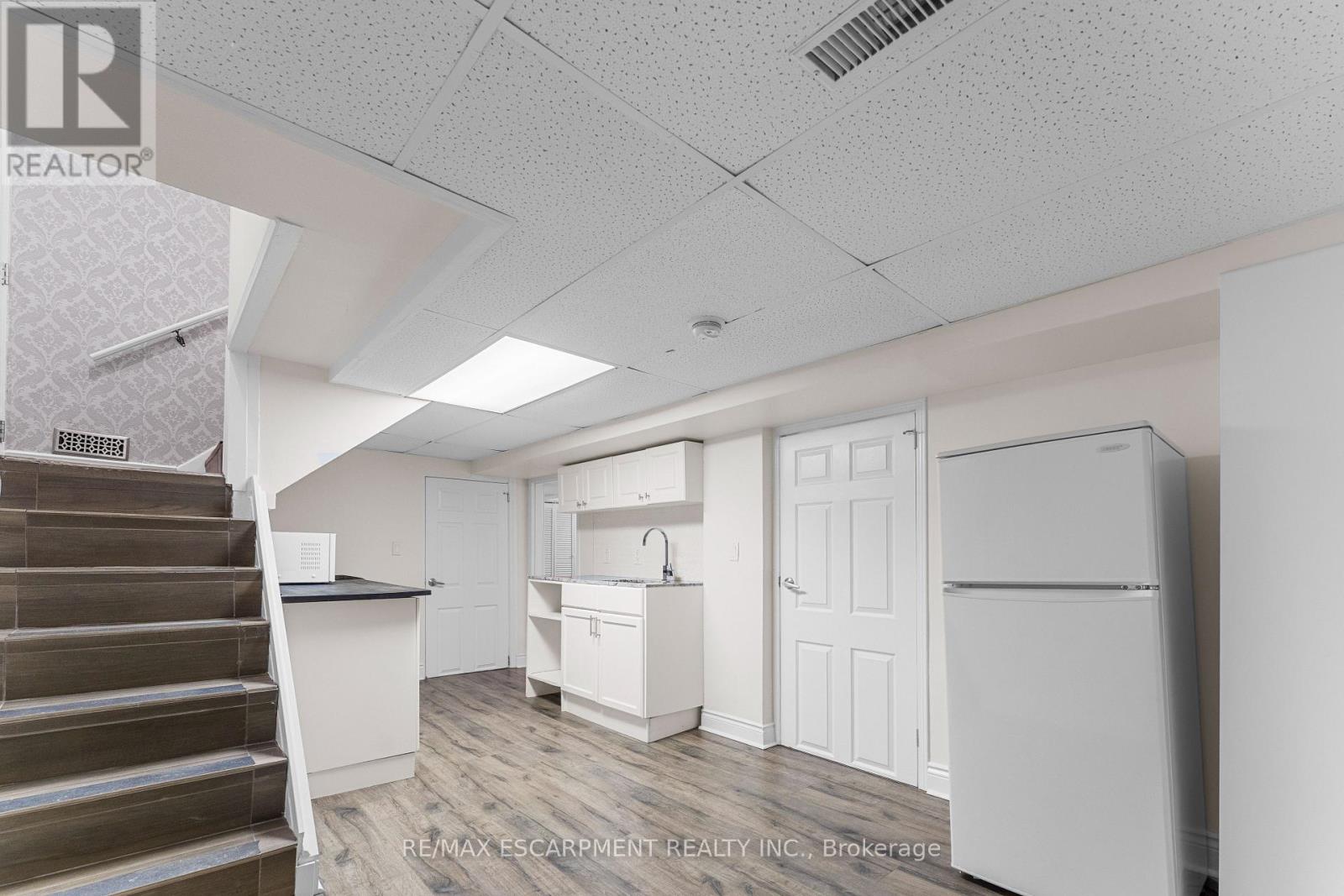 53 BRUCEDALE AVENUE E, Hamilton (Centremount), Ontario, L9A1N2 — Photo 30