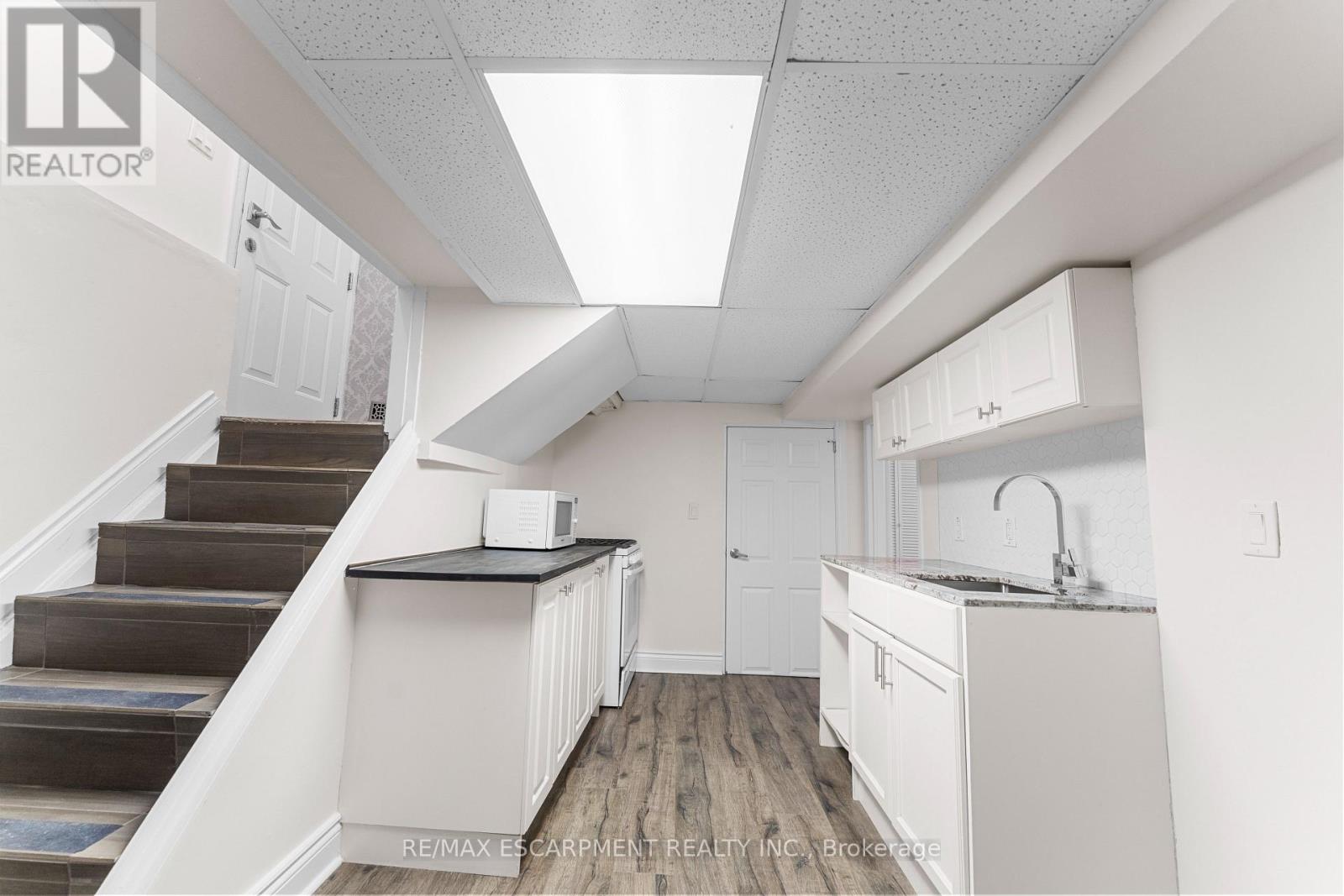 53 BRUCEDALE AVENUE E, Hamilton (Centremount), Ontario, L9A1N2 — Photo 32