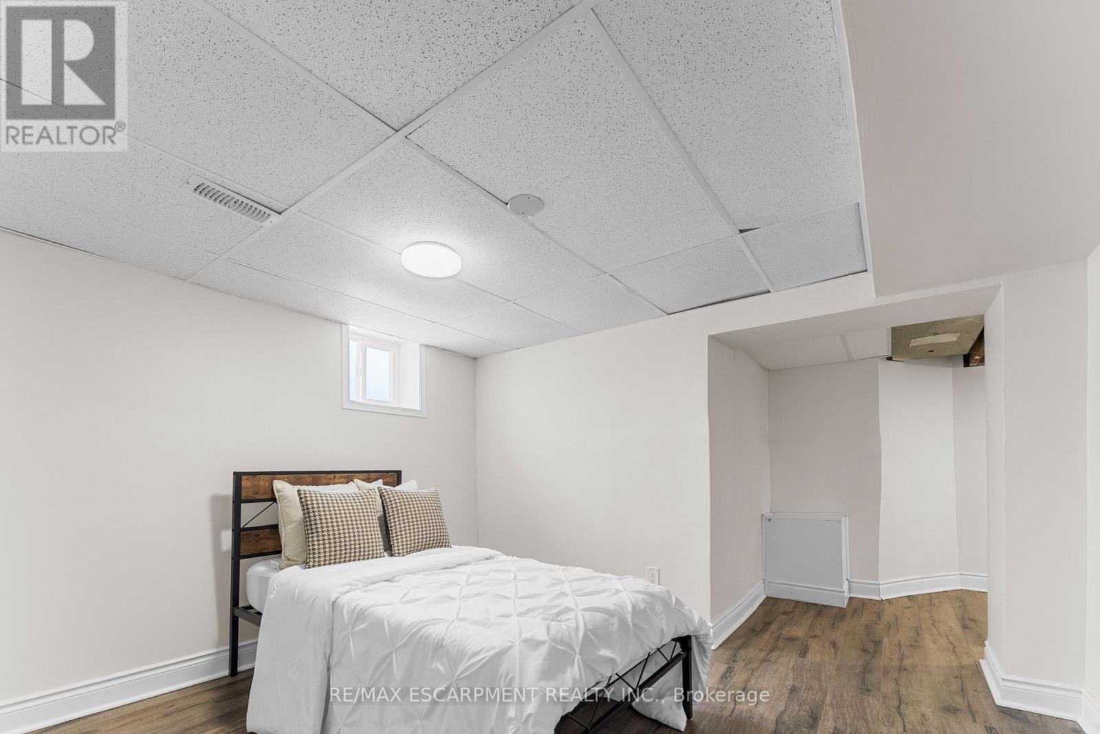 53 BRUCEDALE AVENUE E, Hamilton (Centremount), Ontario, L9A1N2 — Photo 34