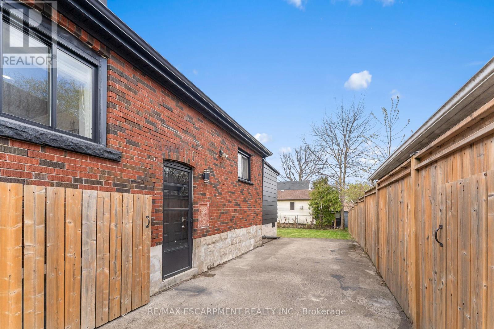 53 BRUCEDALE AVENUE E, Hamilton (Centremount), Ontario, L9A1N2 — Photo 41