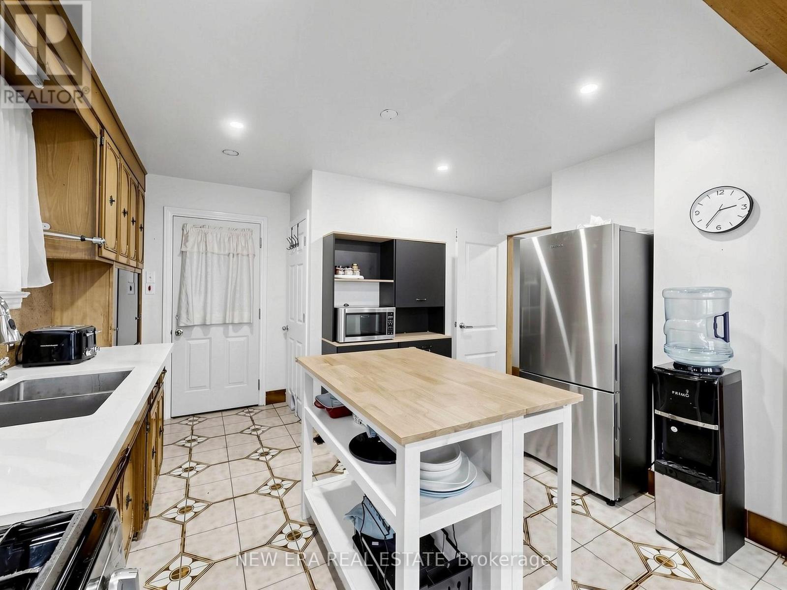 48 CHRISTOPHER DRIVE, Cambridge, Ontario, N1R4R6 — Photo 15