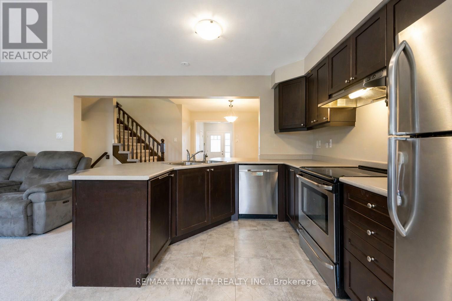 21 POSTMASTER DRIVE, Kitchener, Ontario, N2R0J2 — Photo 13