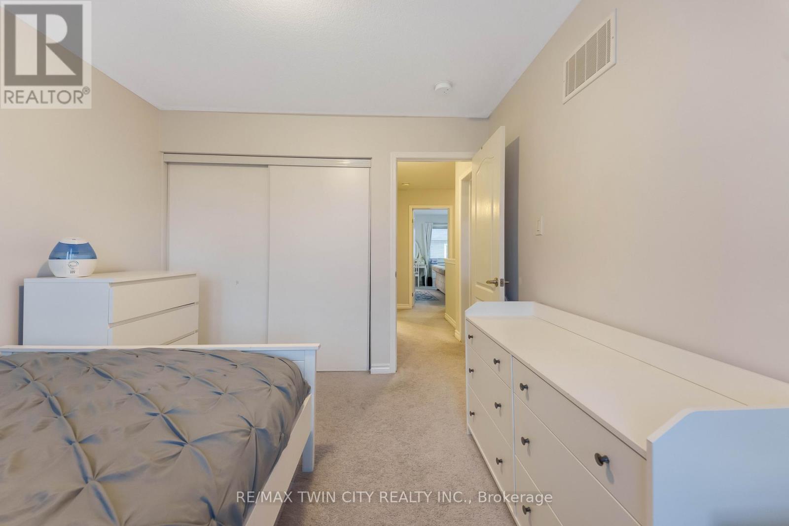 21 POSTMASTER DRIVE, Kitchener, Ontario, N2R0J2 — Photo 27